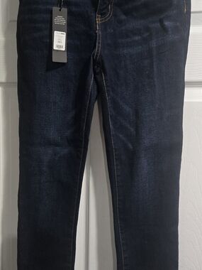 Fashion Nova Women's Straight Leg Jeans in Dark Indigo